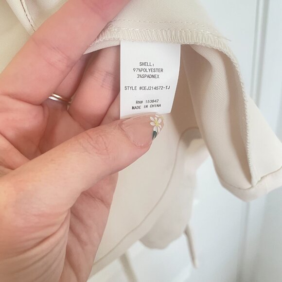 Melloday Ivory Sleeveless Blazer Vest Blouse – Size M, Belted Stretch Fit - Picture 7 of 7